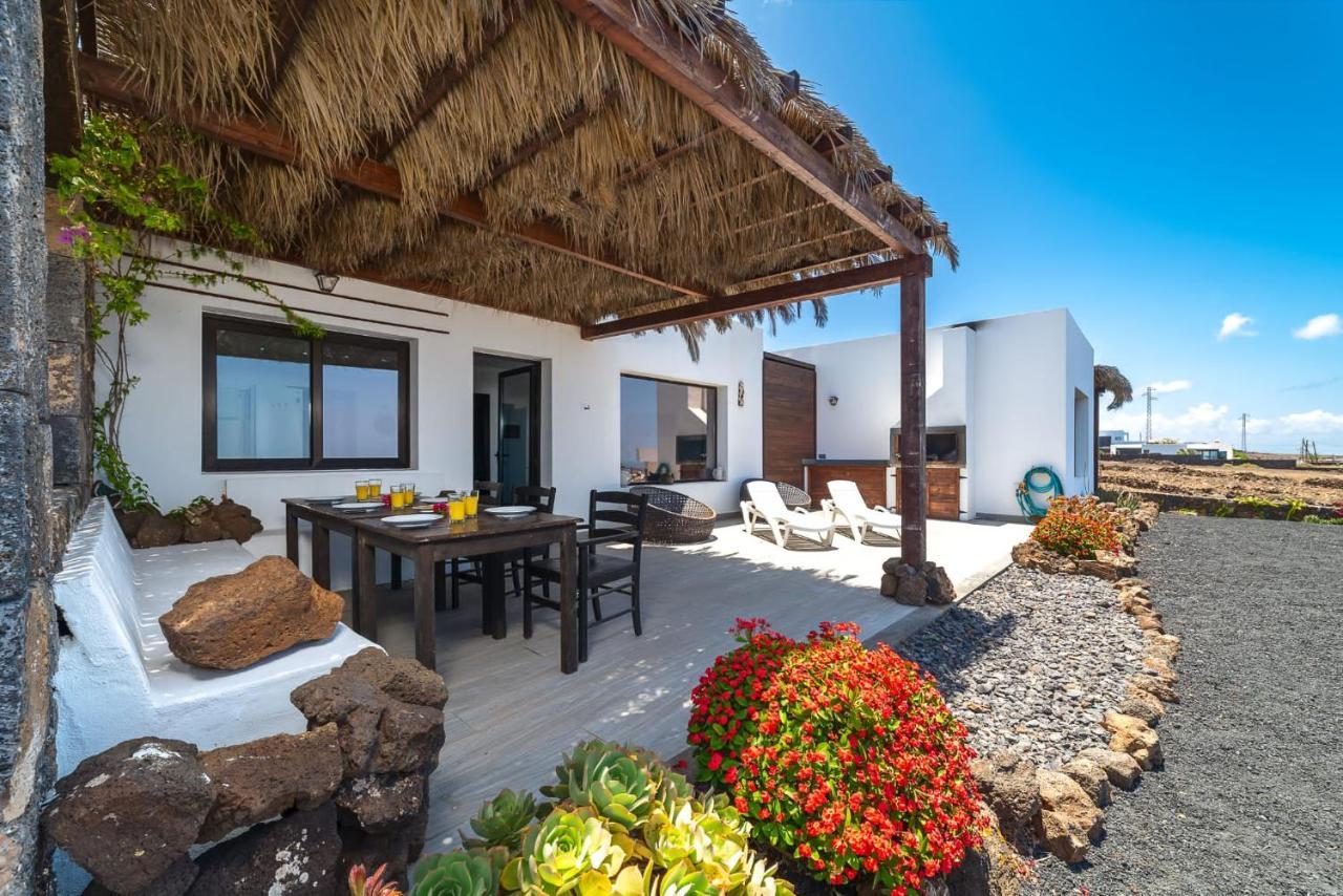 Villa Vistas Salinas Las Brenas Exterior photo
